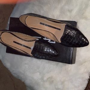 ND black, croc pattern, kitten heel, sz 6.5